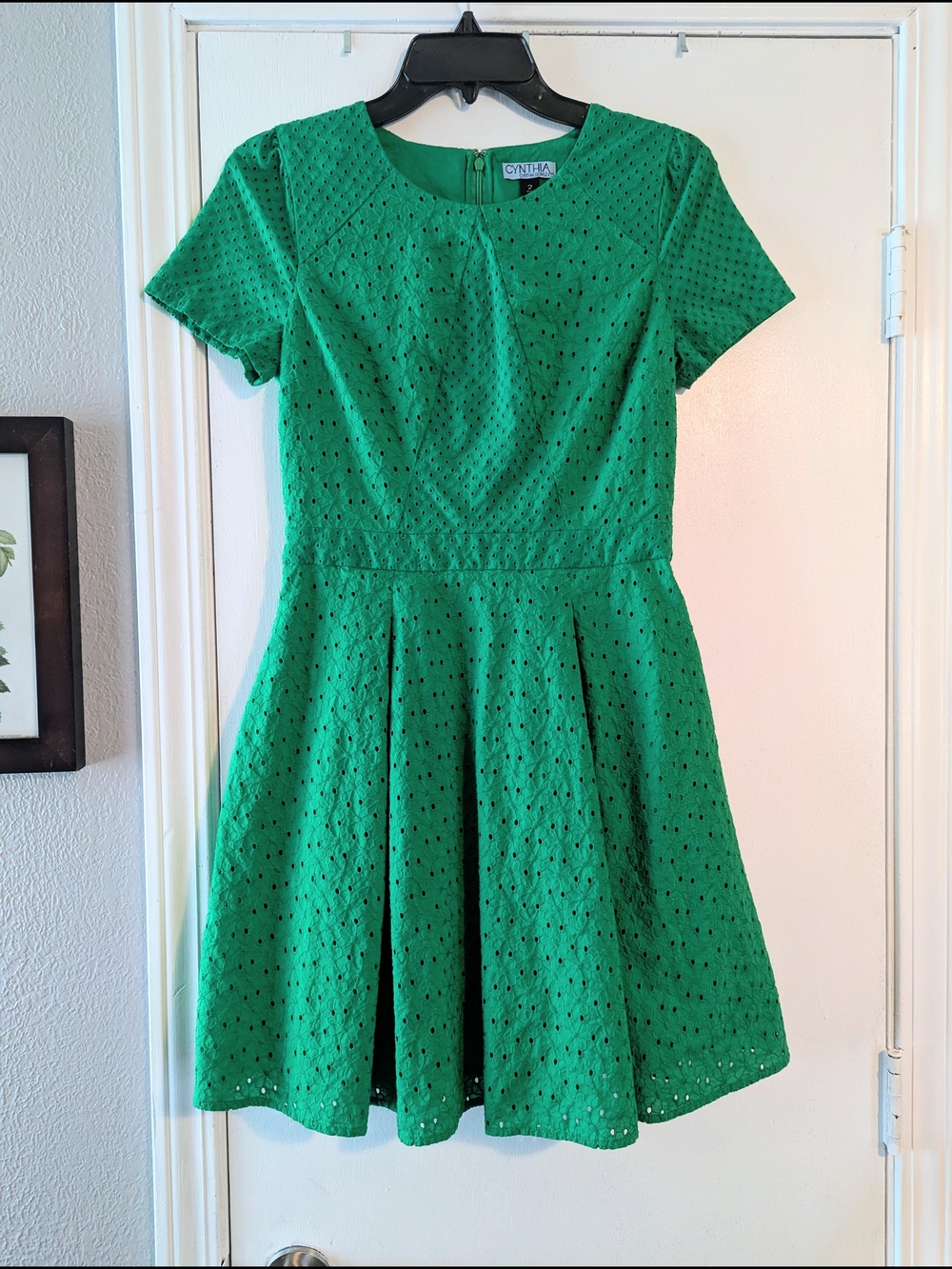 CYNTHIA Cynthia Rowley Green Eyelet Fit & Flare Skater Dress Size 2